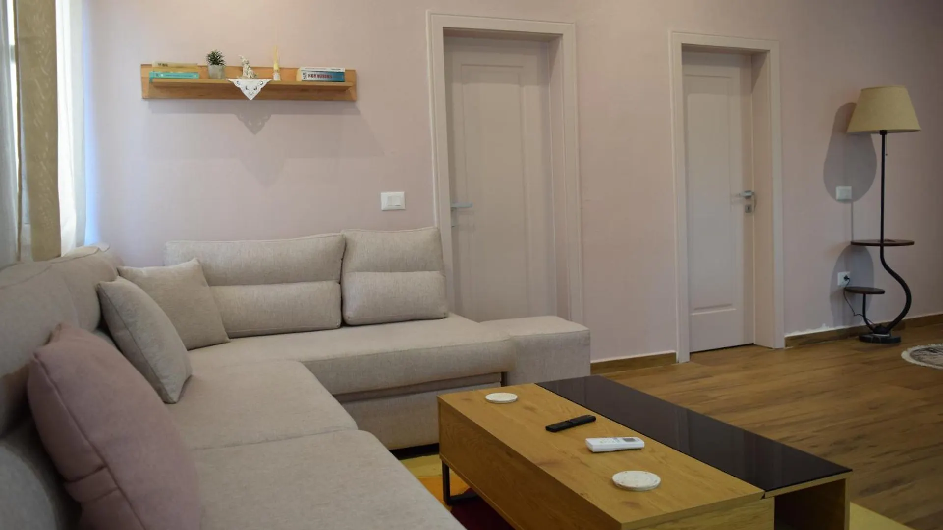 Chronos Villa Golem, Durres